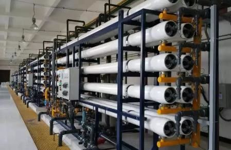 PLC Automatic RO Water Treatment Equipment Rustproof Commercial Reverse Osmosis System