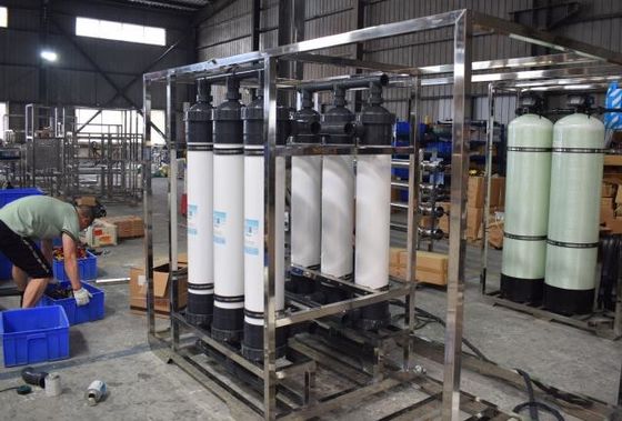 UF van het het Membraanro Zeewater van de waterzuiveringsinstallatie Holle Vezel de Ontziltingseenheid