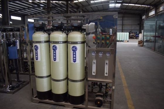 ISO 9001 Resin Water Softener Plant Automatic Regeneration With FRP Tank